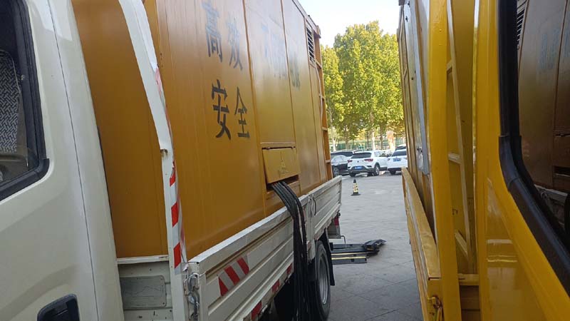 八公山如何判断柴油发电机组和UPS电源的切换时间是否符合要求？